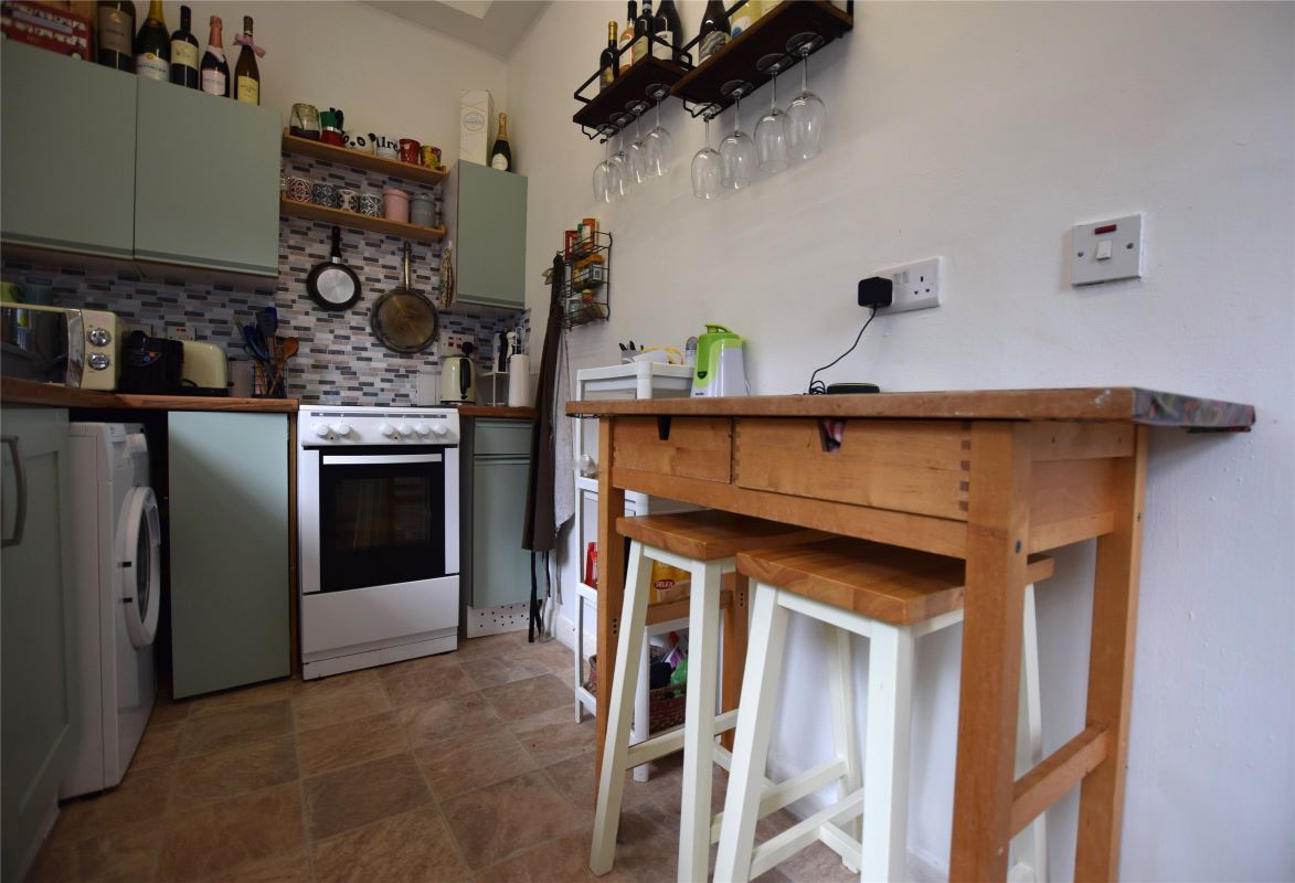 21 Villa Place, Gateshead, Tyne And Wear, NE8 1RY