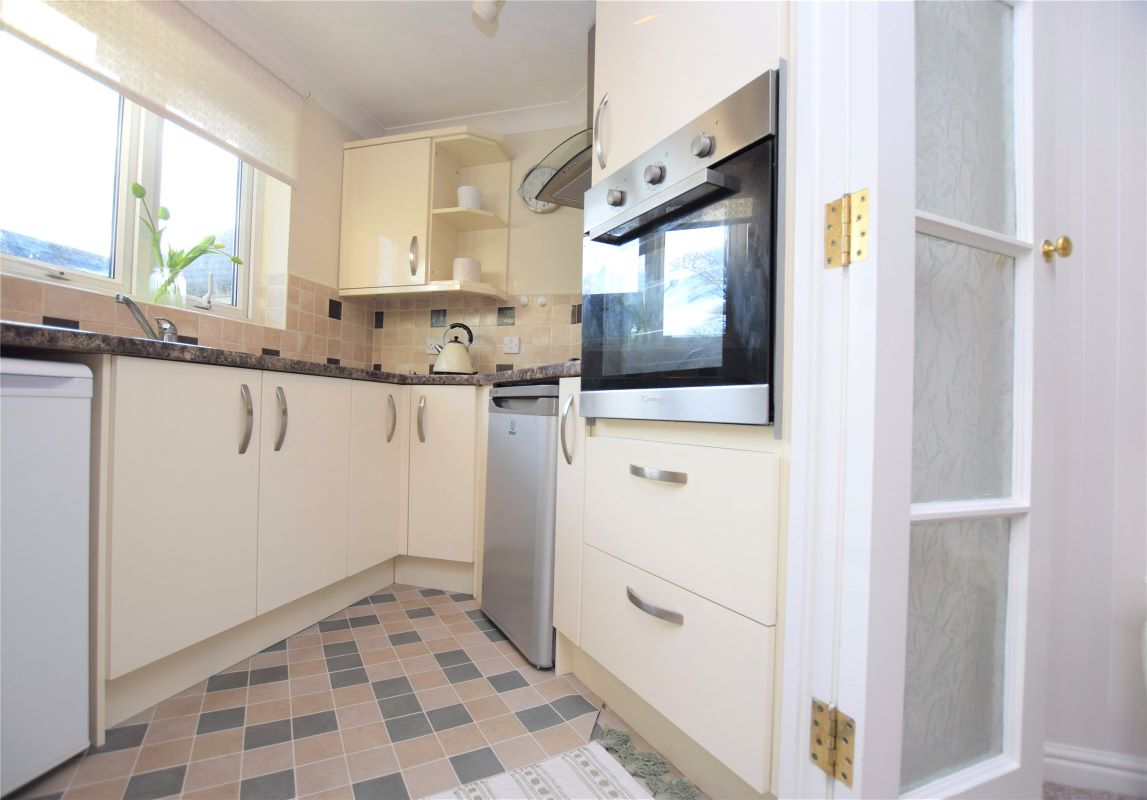 Bowes Lyon Court, 32 Dryden Road, Gateshead, Tyne And Wear, NE9 5BX