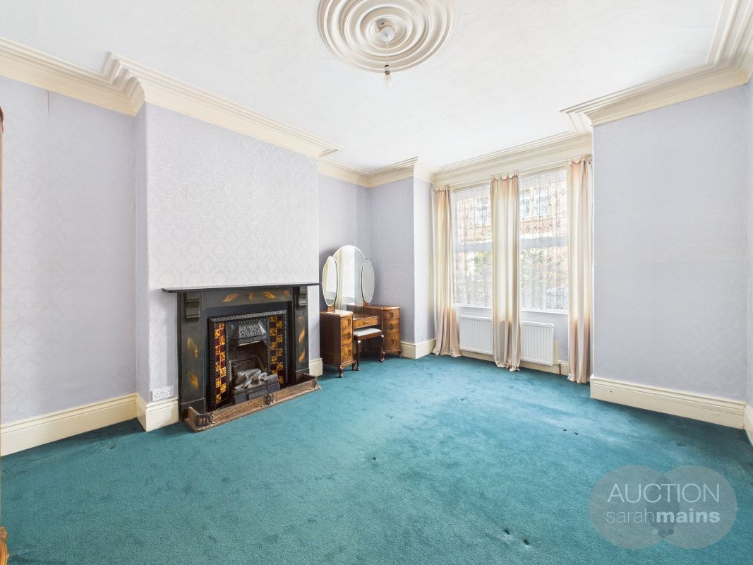 102 Brinkburn Avenue, Gateshead, Tyne And Wear, NE8 4JU