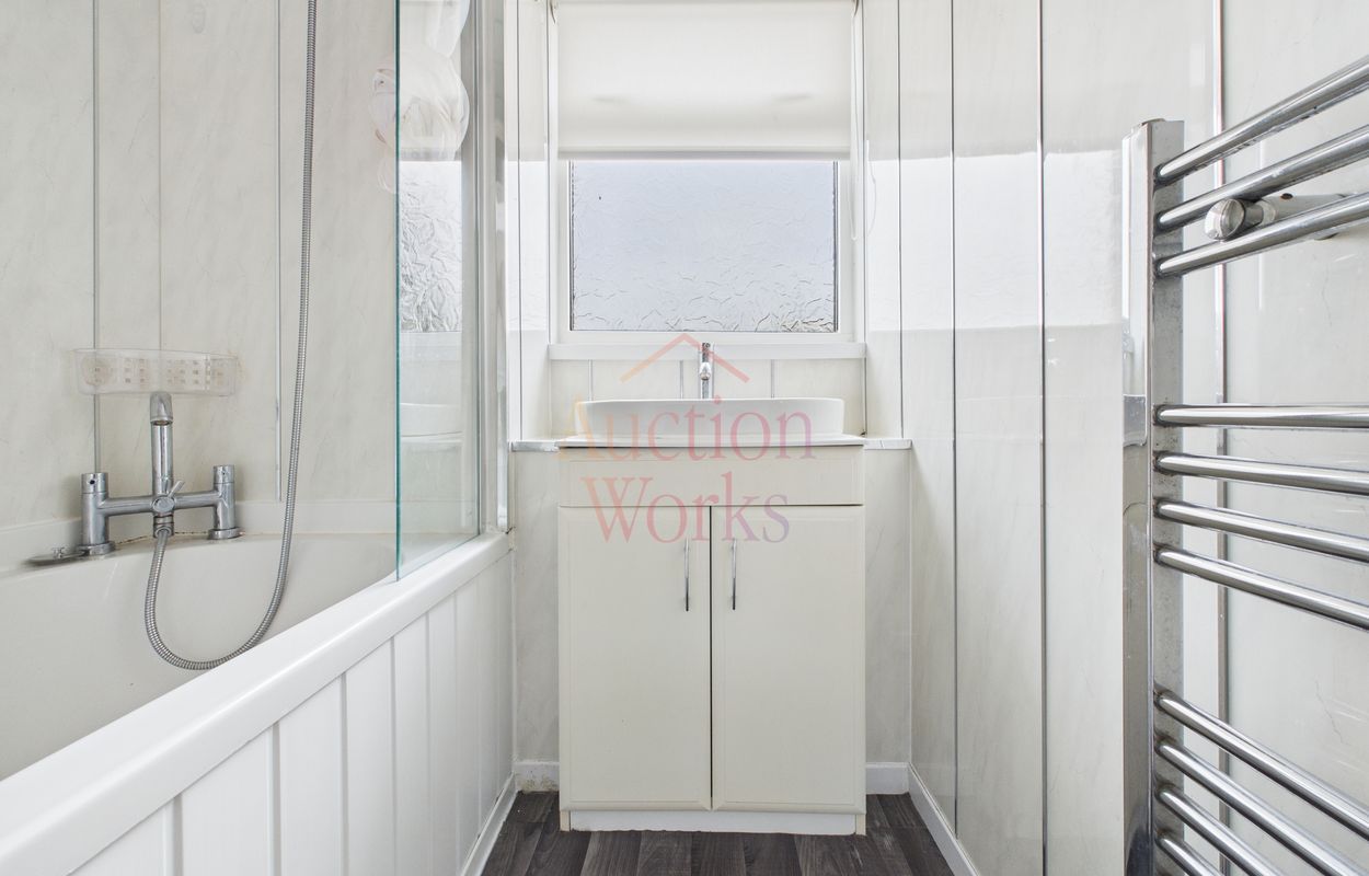 24 Broomlaw, Gateshead, Tyne And Wear, NE9 6RT