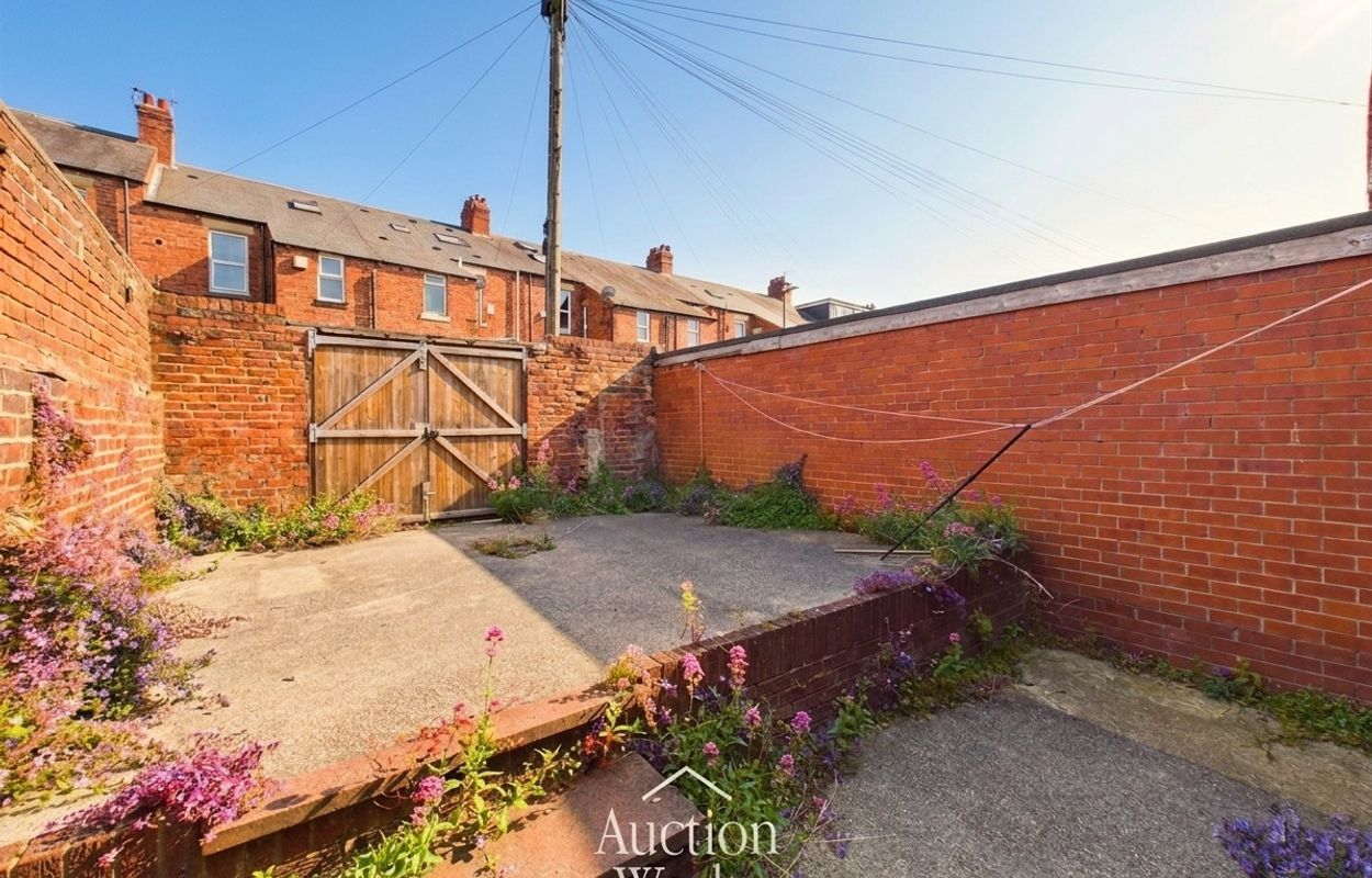 12 Laburnum Gardens, Low Fell, Gateshead, Tyne And Wear, NE9 5TN