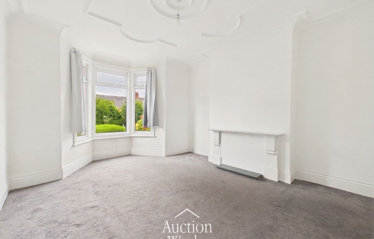 12 Laburnum Gardens, Low Fell, Gateshead, Tyne And Wear, NE9 5TN