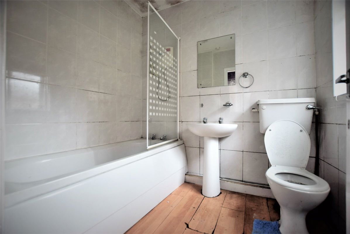 33 Ravensworth Road, Birtley, Chester Le Street, County Durham, DH3 1EN