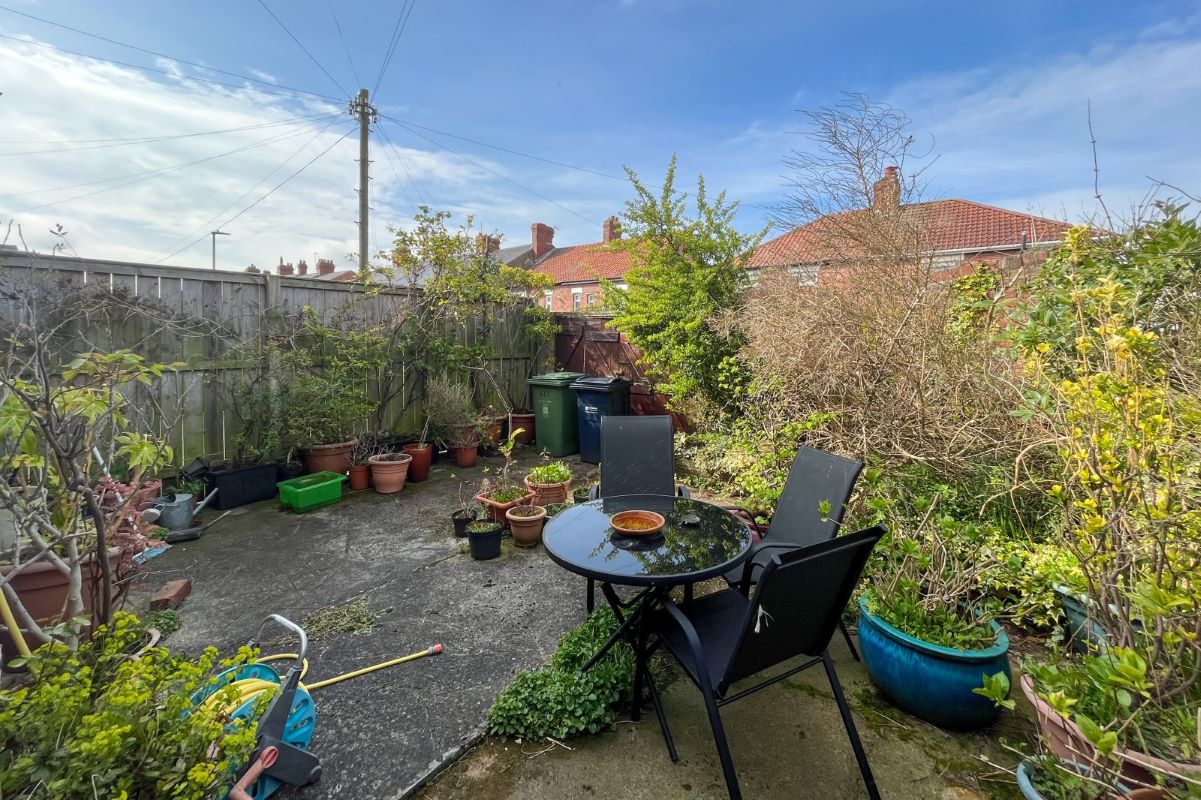 128 Fern Dene Road, Gateshead, Tyne And Wear, NE8 4RY