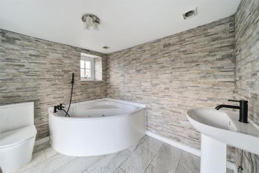 Burstone Farm, Langtree, Torrington, Devon, EX38 8NW