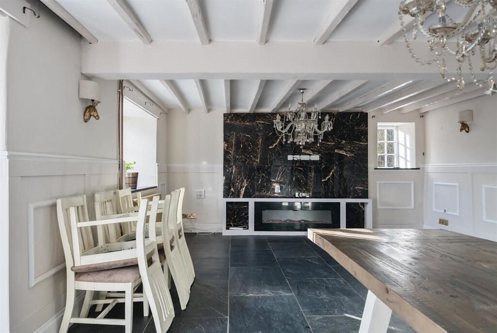 Burstone Farm, Langtree, Torrington, Devon, EX38 8NW