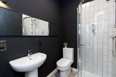 16 Heath View Street, Halifax, West Yorkshire, HX1 2JU