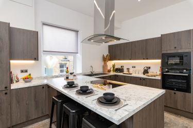 16 Heath View Street, Halifax, West Yorkshire, HX1 2JU