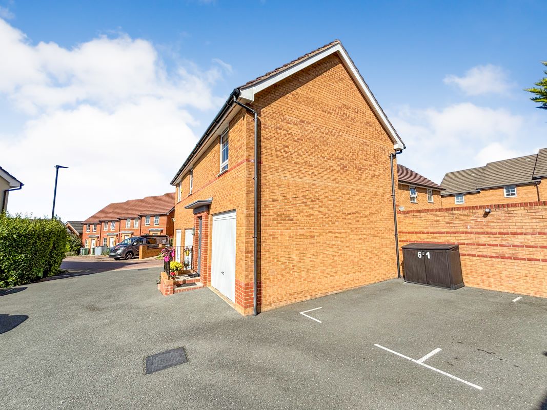 18 St. Wilfred Drive, East Cowes, Isle Of Wight, PO32 6GQ