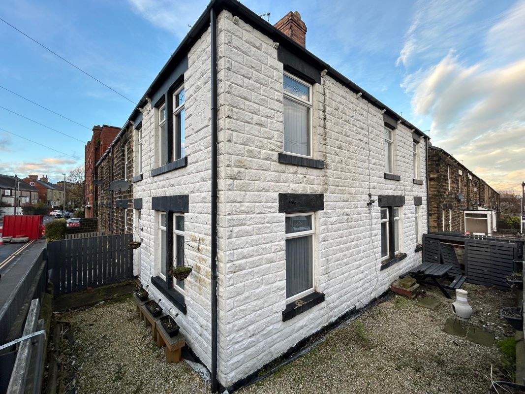 9 Kings Road, Wombwell, Barnsley, South Yorkshire, S73 0DW