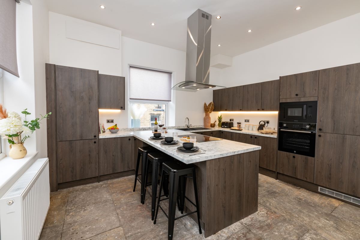 16 Heath View Street, Halifax, West Yorkshire, HX1 2JU