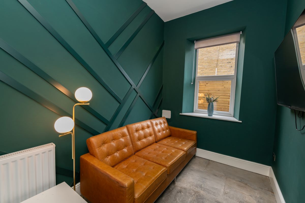 16 Heath View Street, Halifax, West Yorkshire, HX1 2JU