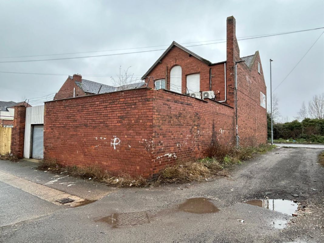 118 Wheldon Road, Castleford, West Yorkshire, WF10 2RT