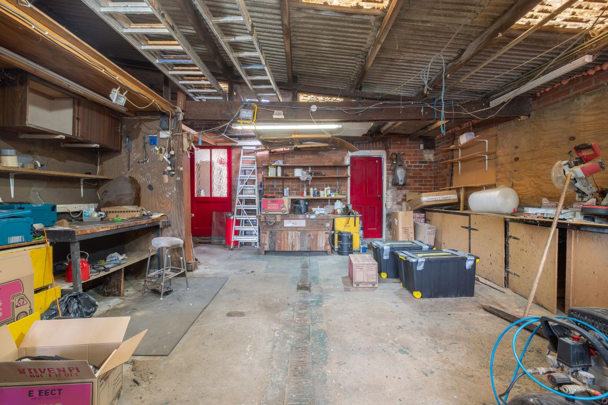 Lot Image