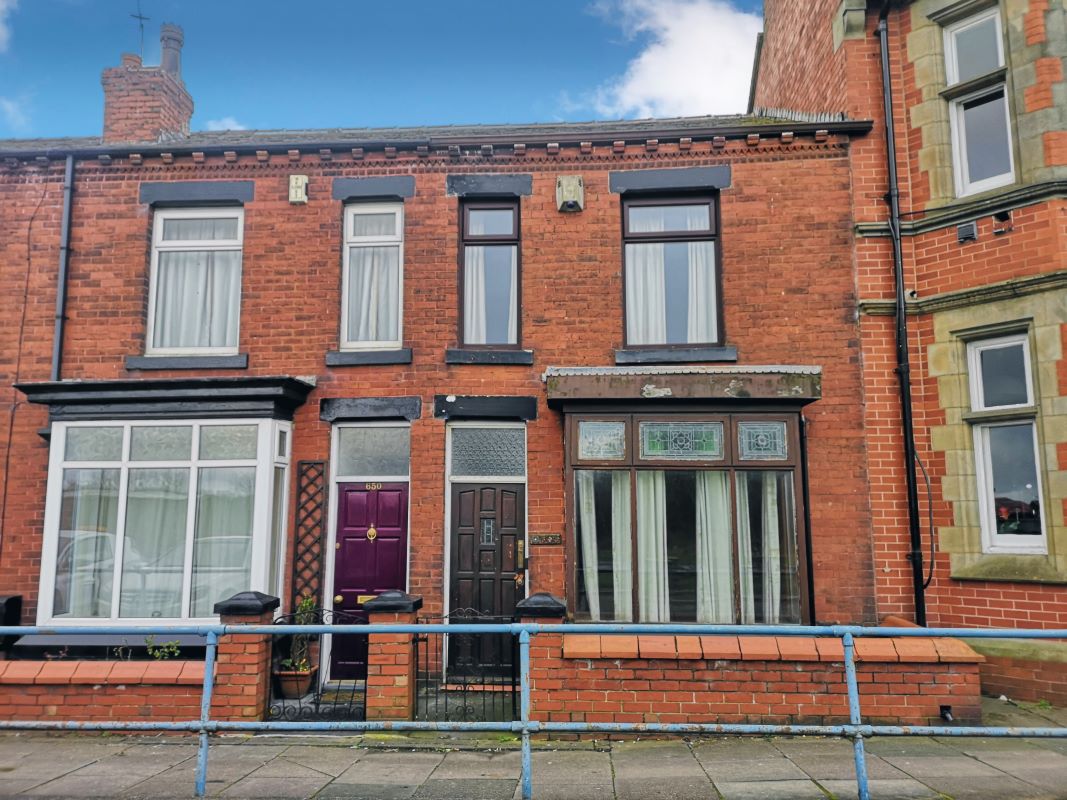 648 Manchester Road, Westhoughton, Bolton, Lancashire, BL5 3JD