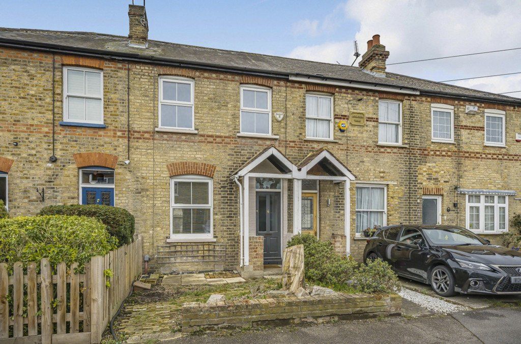 Bridge Road, Uxbridge, Middlesex, UB8 2QP - Online Auctions