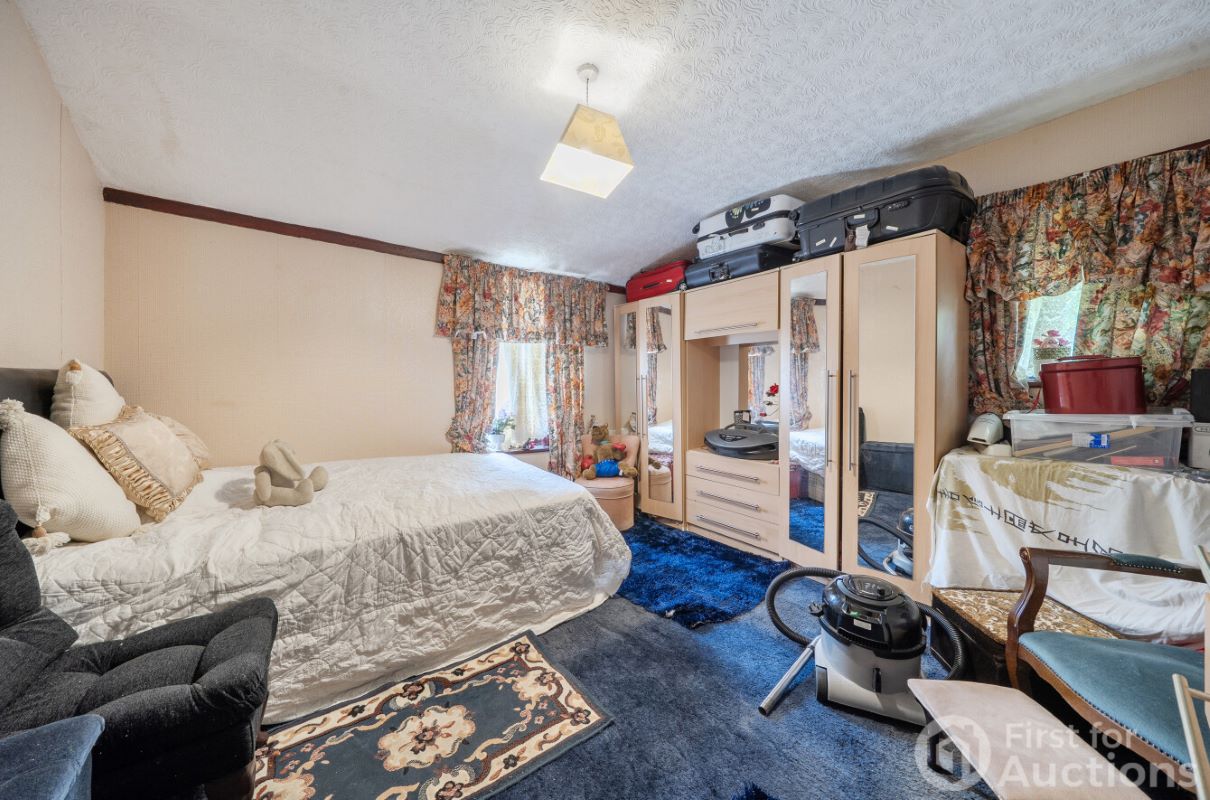 Lot Image