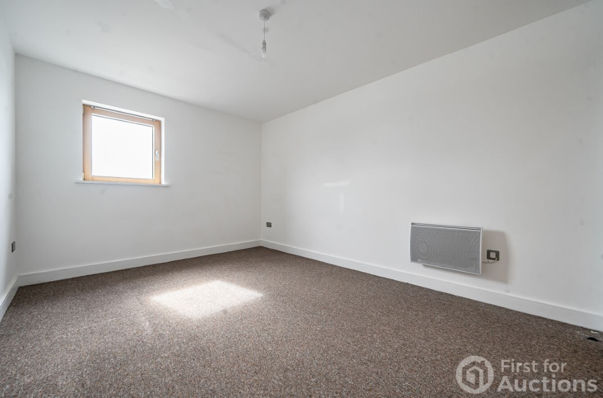 Image 8 of 19