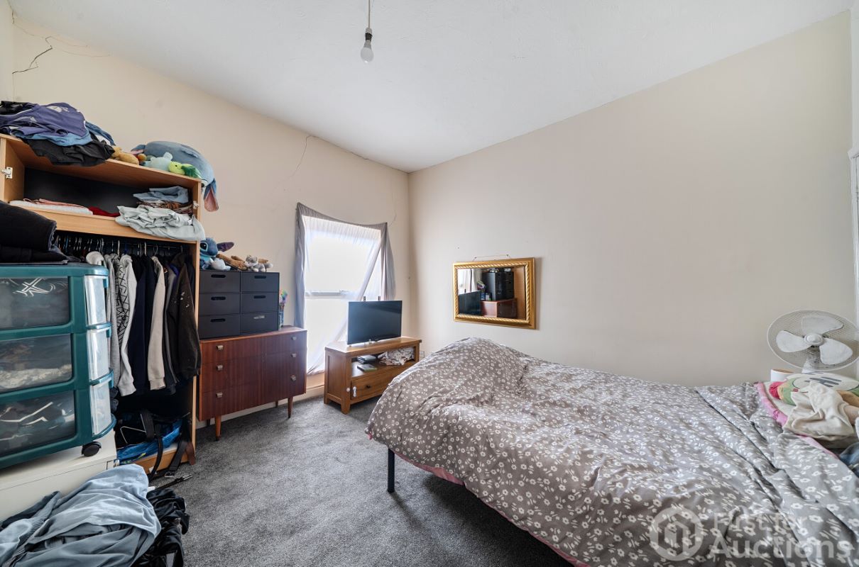 Image 7 of 15