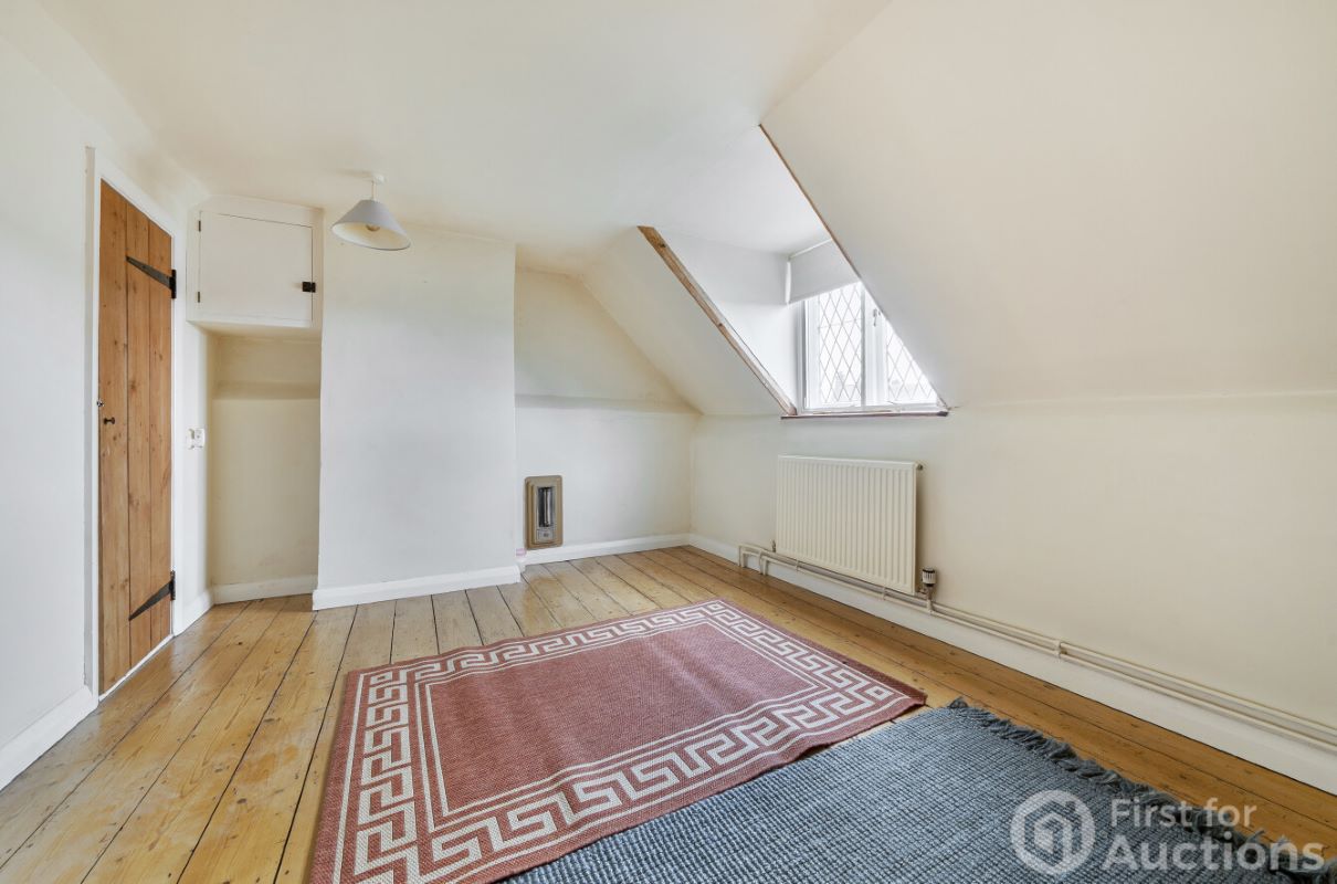 Image 12 of 25
