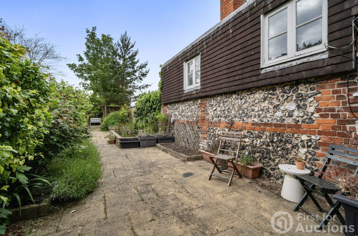 Image 17 of 23