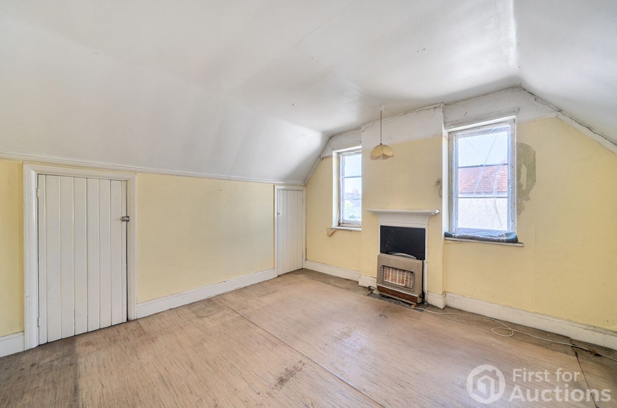 Image 11 of 20