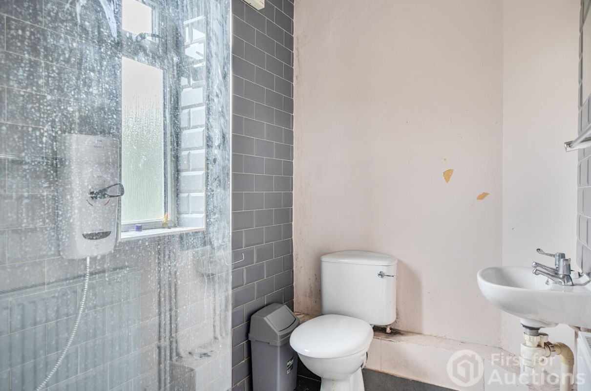 Image 10 of 17