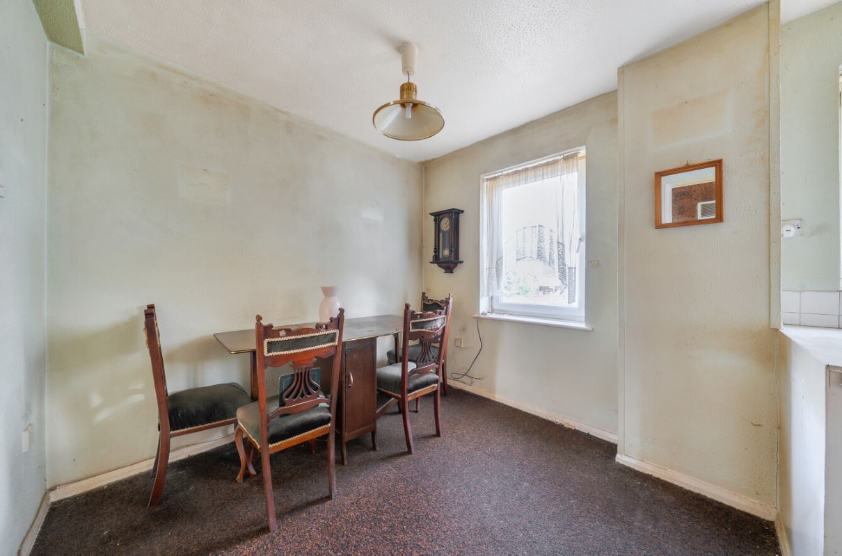 Image 8 of 20