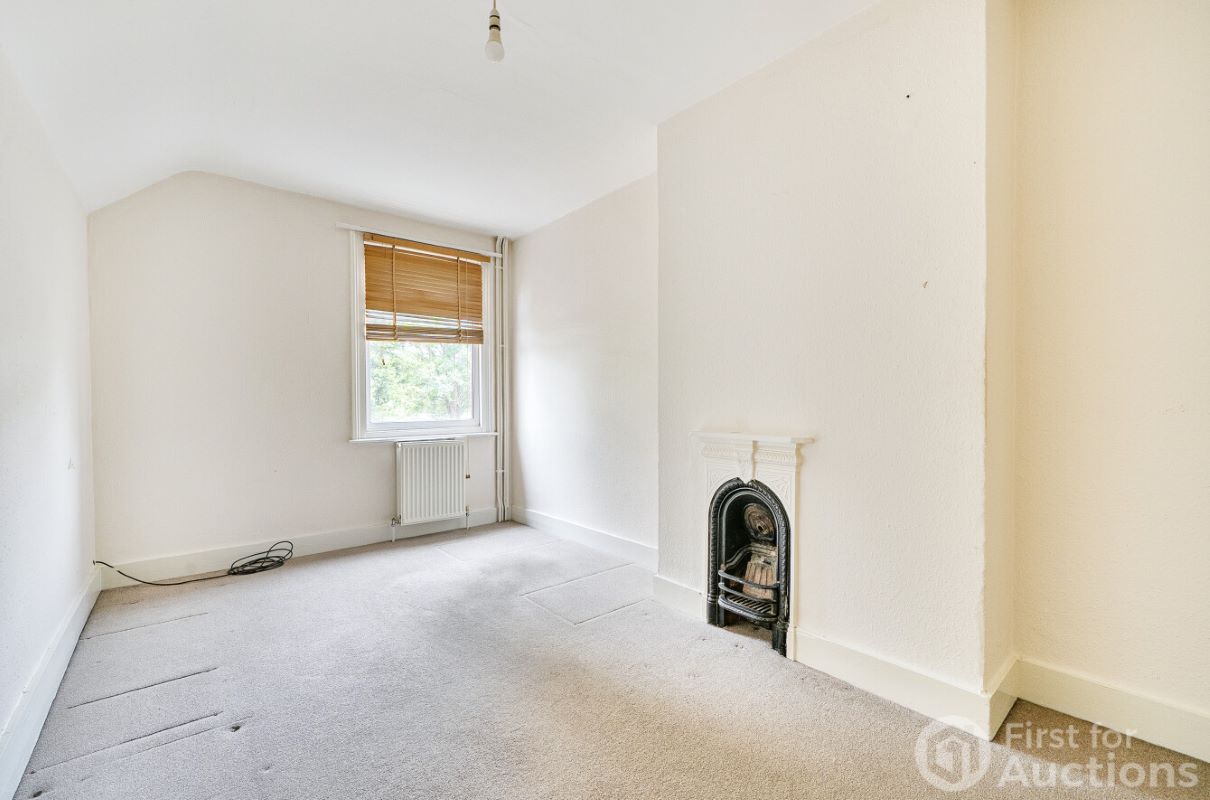 Image 9 of 16