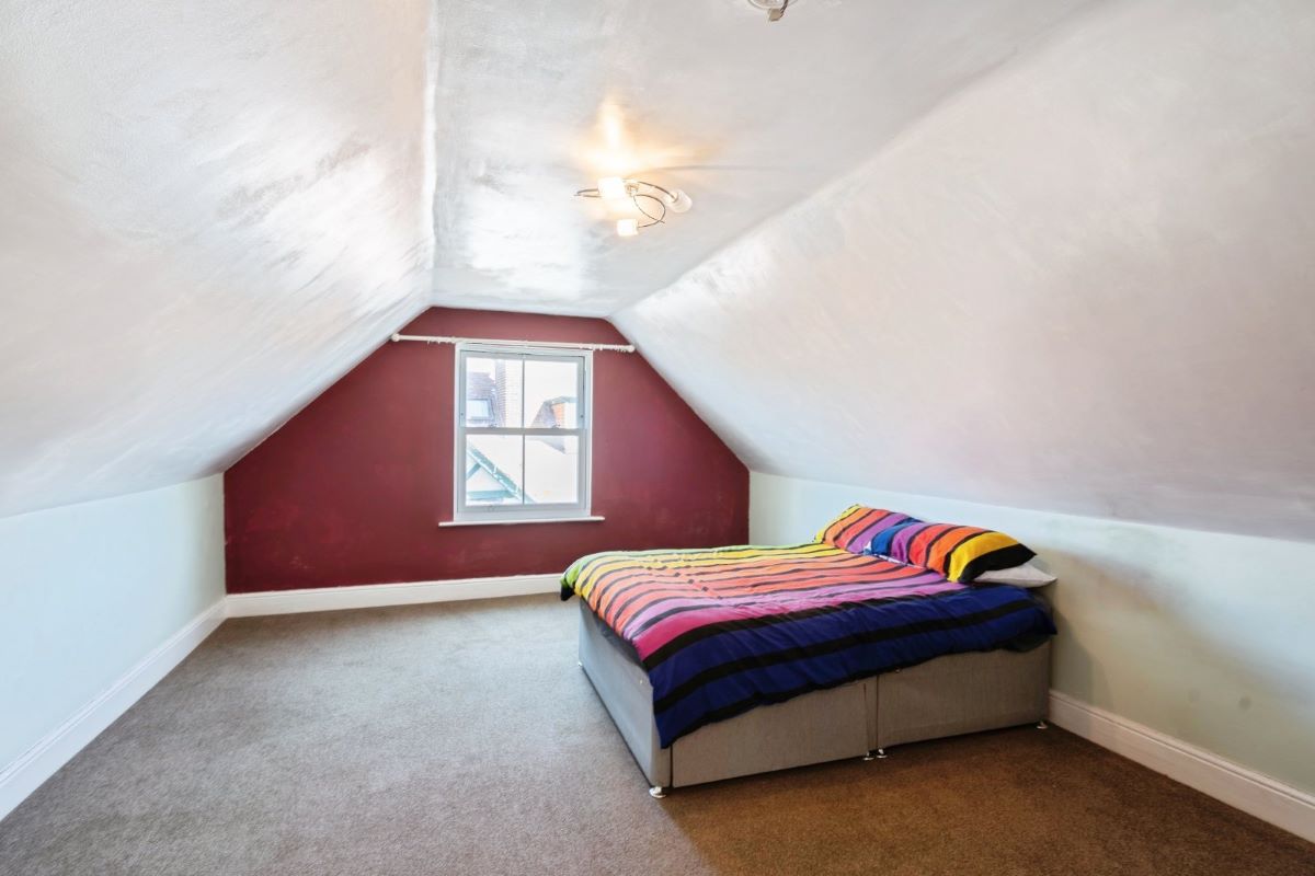 Image 8 of 17