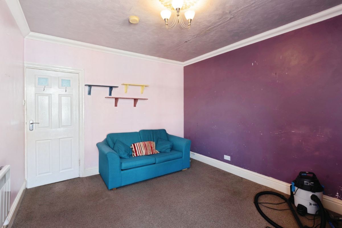 Image 11 of 17