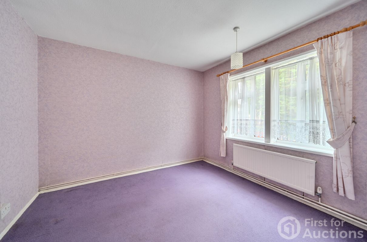 Image 7 of 16