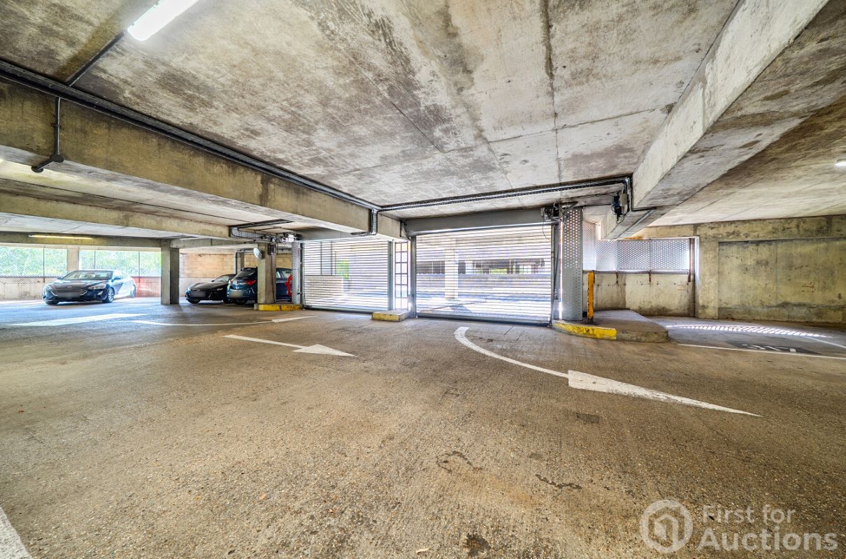 Image 11 of 14