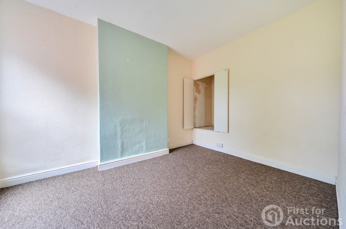 Image 11 of 19