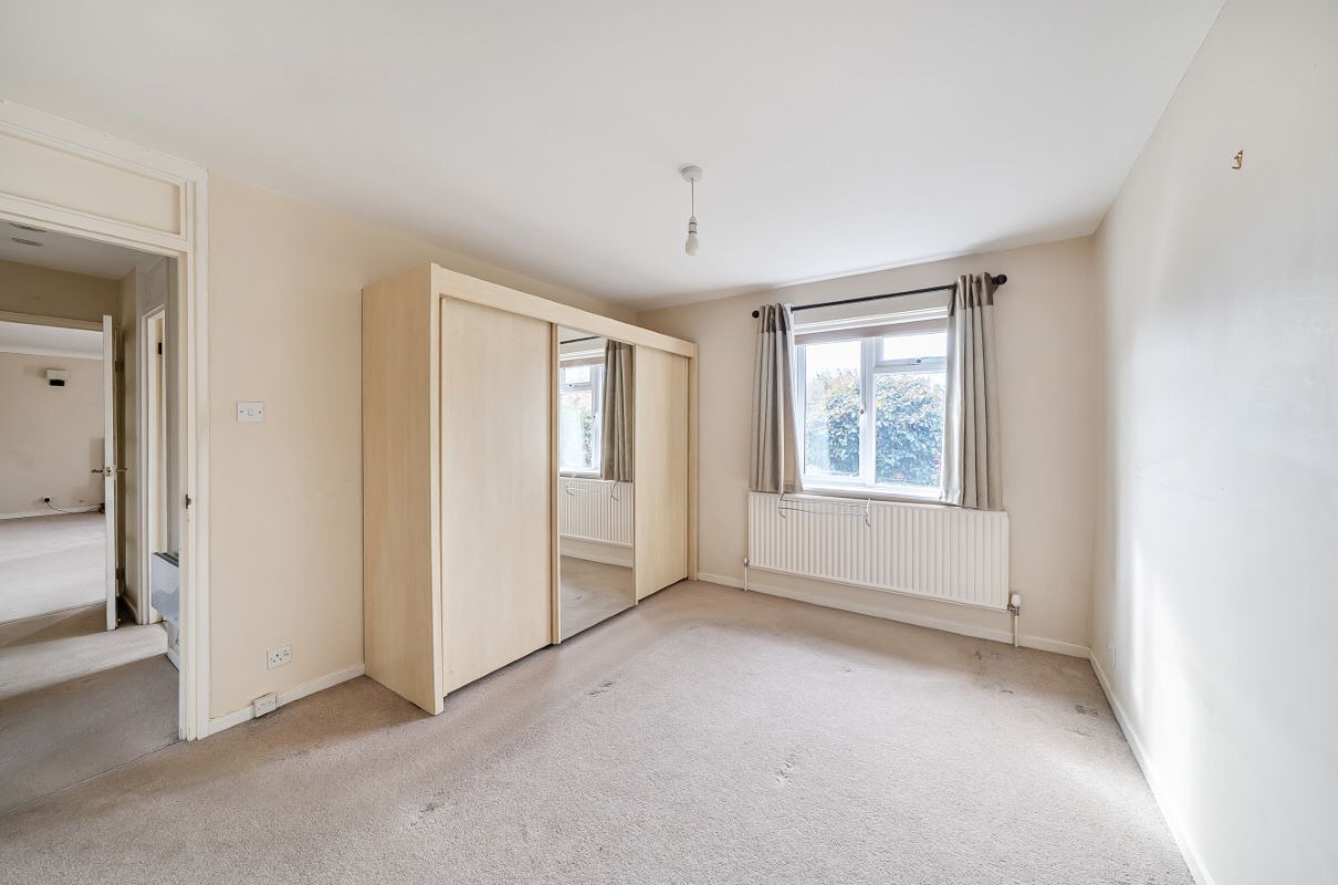 Image 10 of 21