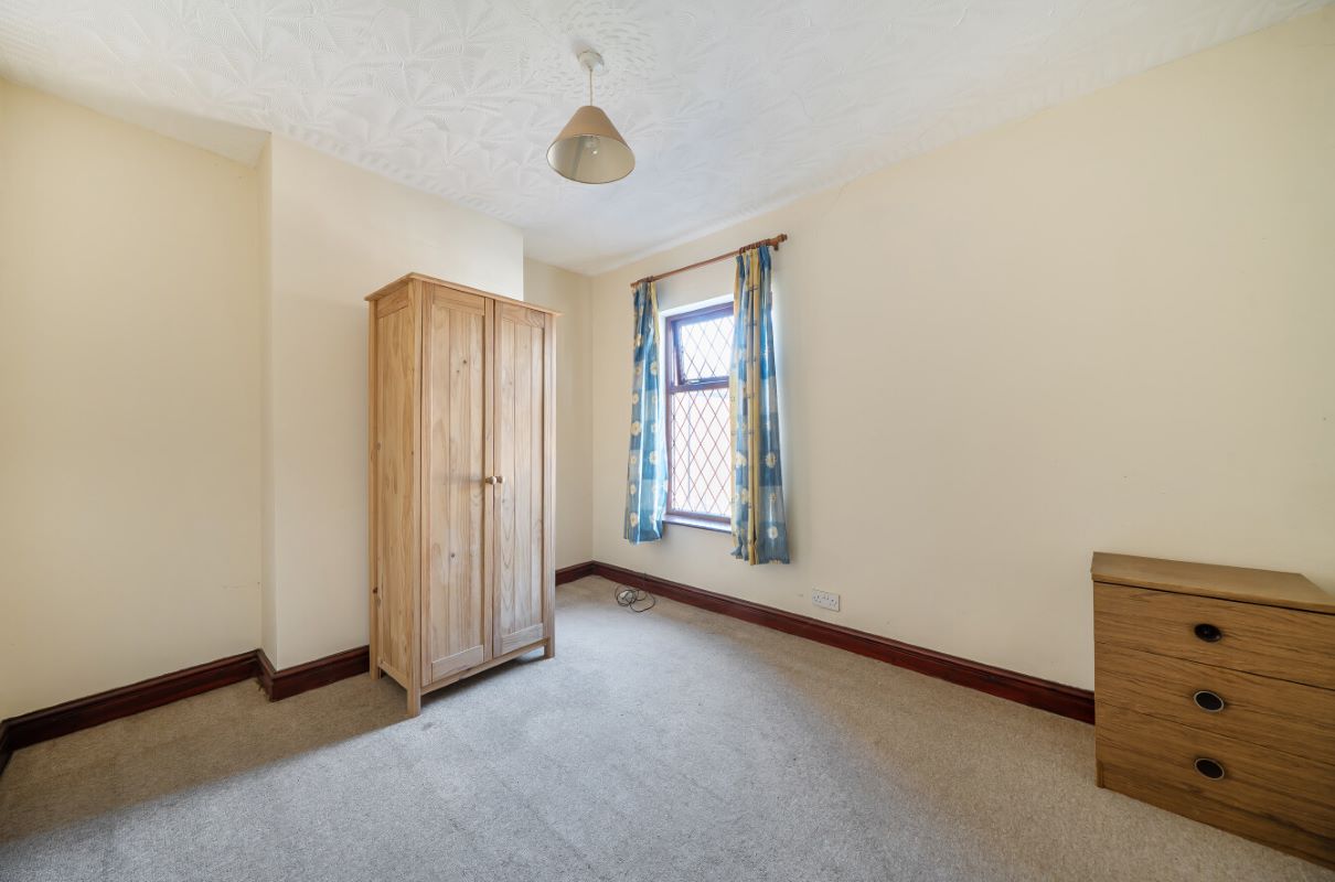 Image 10 of 17