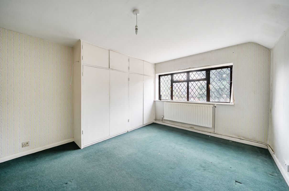 Image 13 of 25