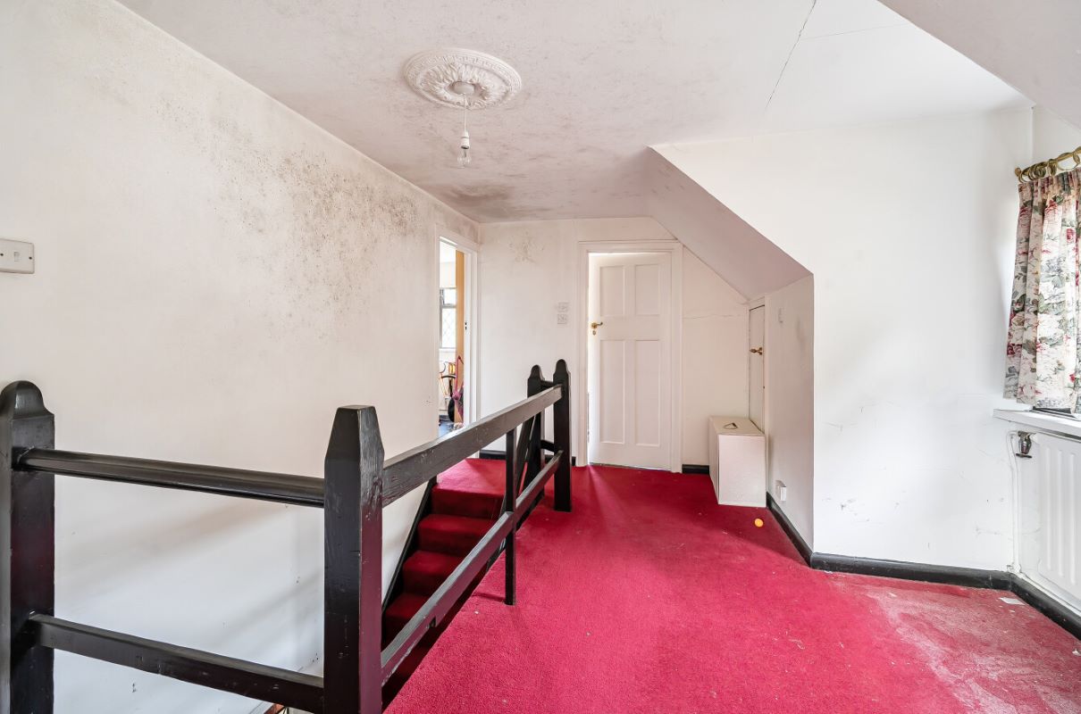 Image 15 of 25
