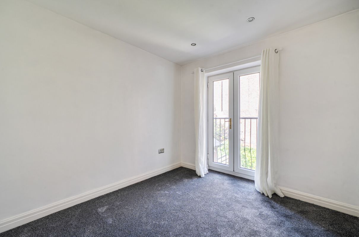 Image 11 of 20