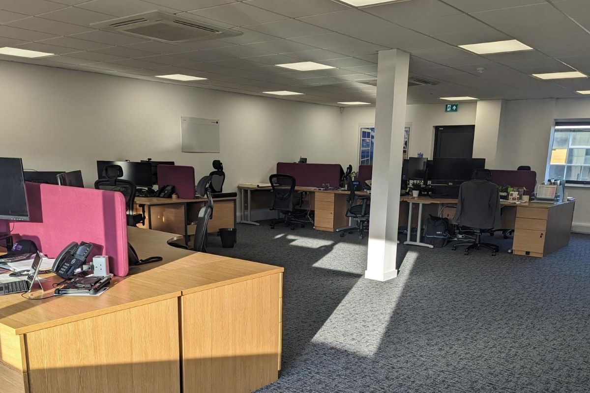 Image 10 of 16