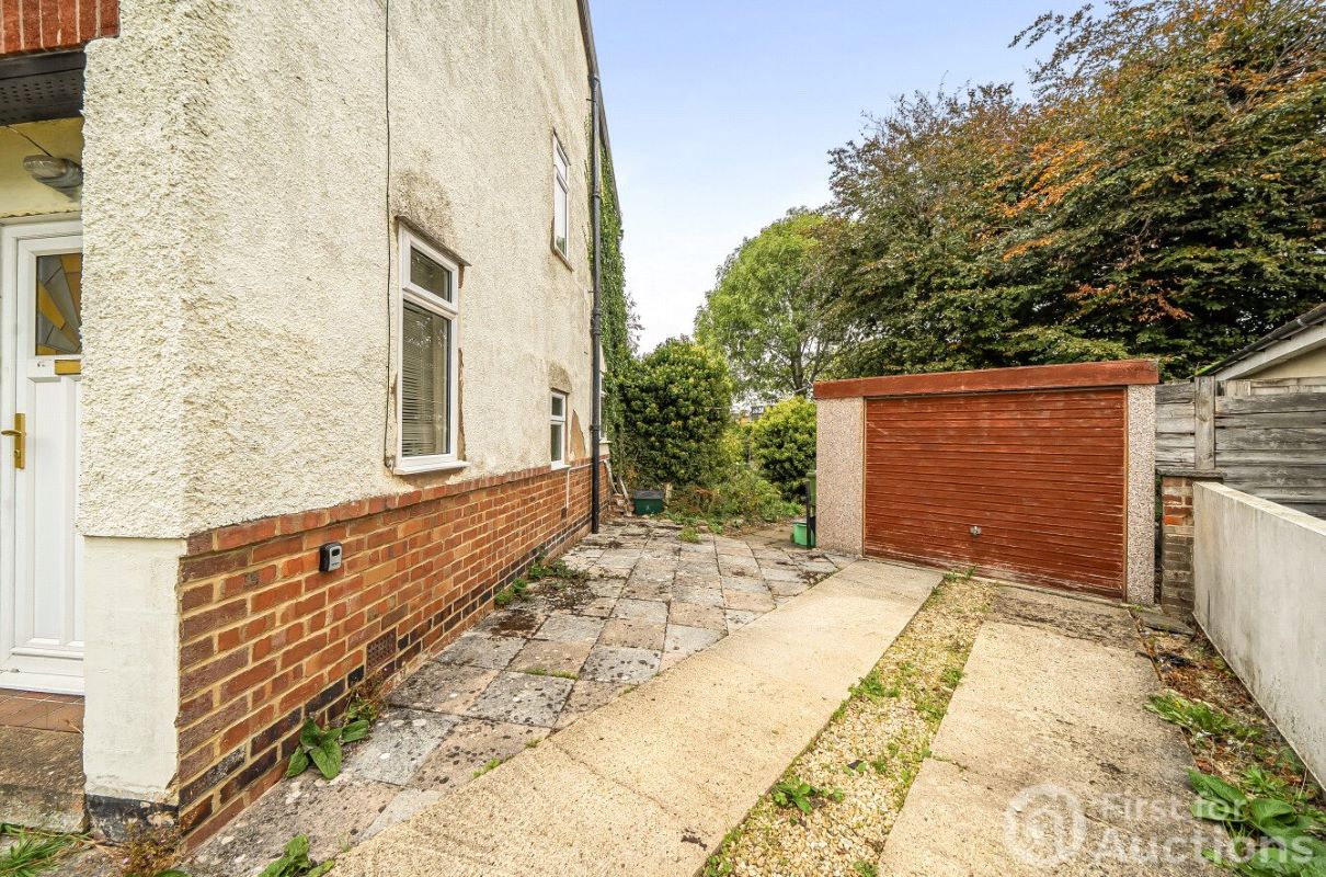 Image 11 of 15
