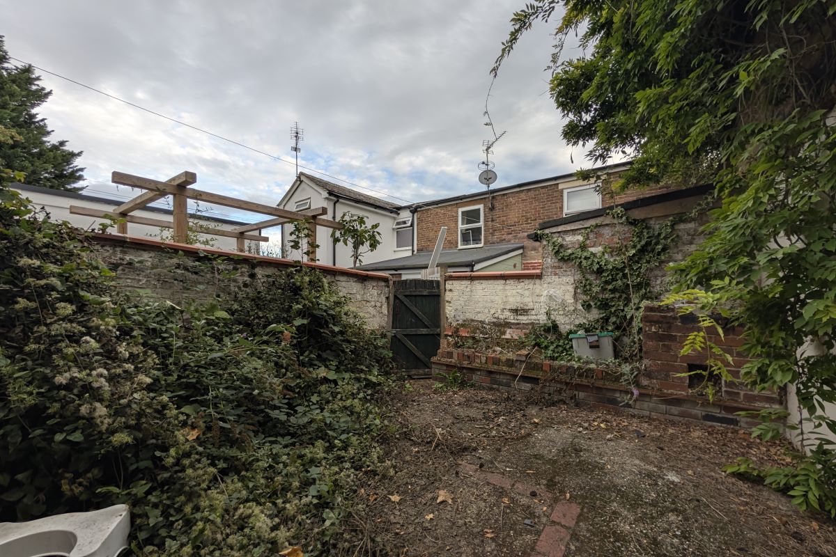 Image 11 of 12