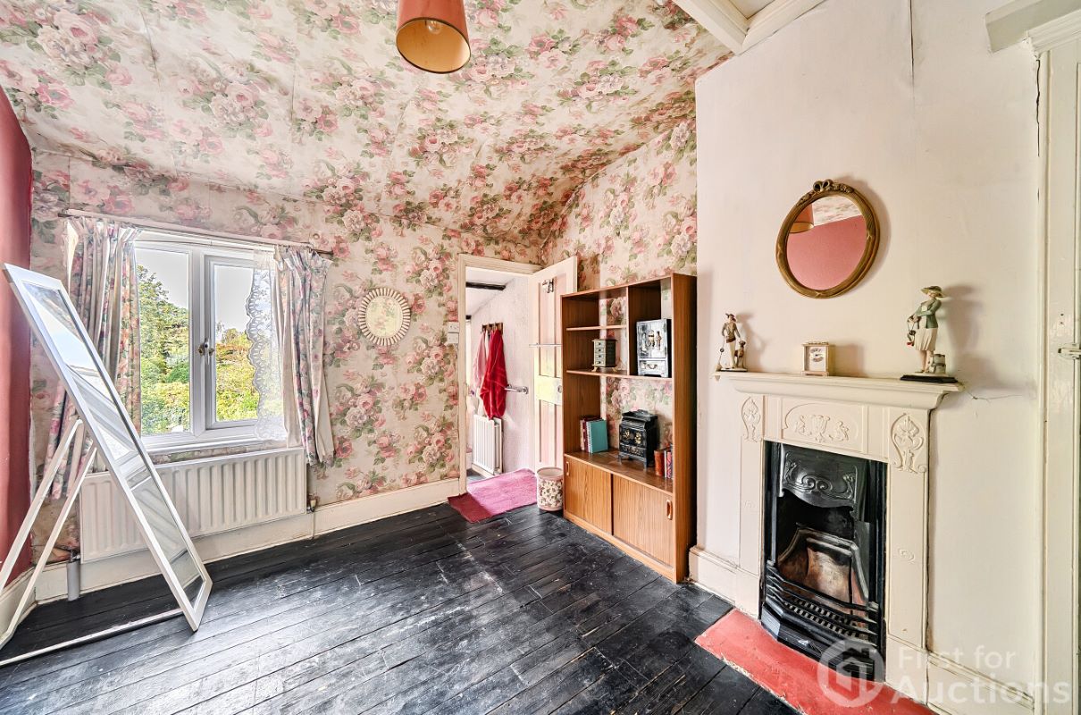 Image 10 of 20