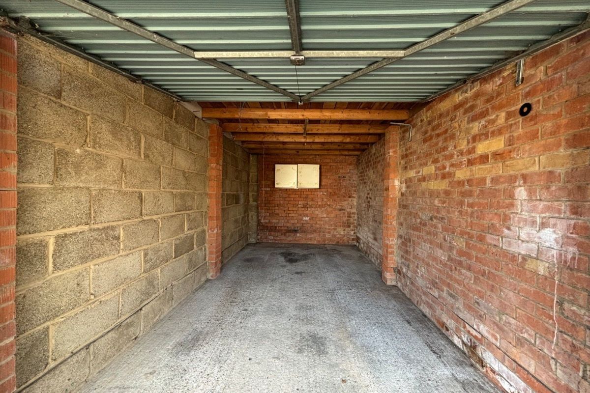 Image 13 of 15
