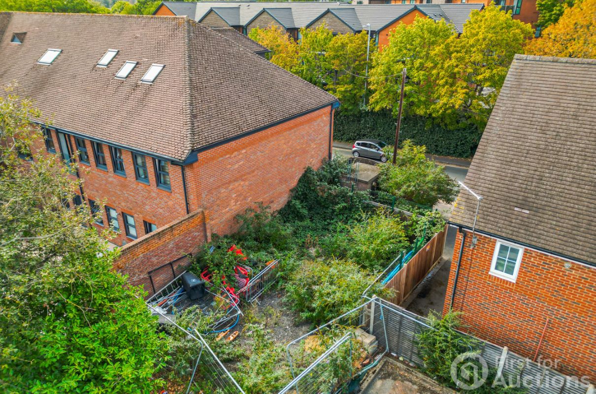 Image 7 of 11