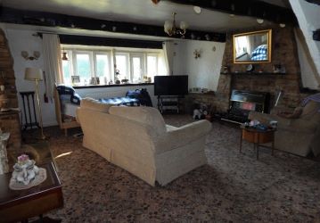 Rough Meadow Head Farm, Pingle Lane, Delph, Oldham, Lancashire, OL3 5EX