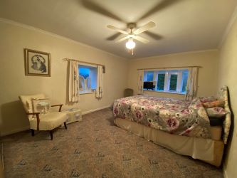 Rough Meadow Head Farm, Pingle Lane, Delph, Oldham, Lancashire, OL3 5EX