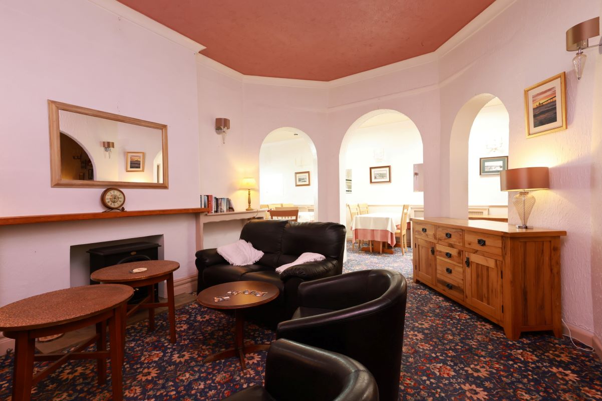 33 St. Andrews Road, Paignton, Devon, TQ4 6HA