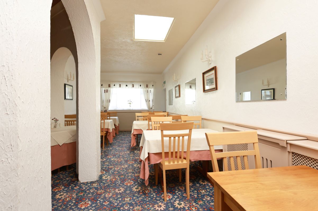 33 St. Andrews Road, Paignton, Devon, TQ4 6HA