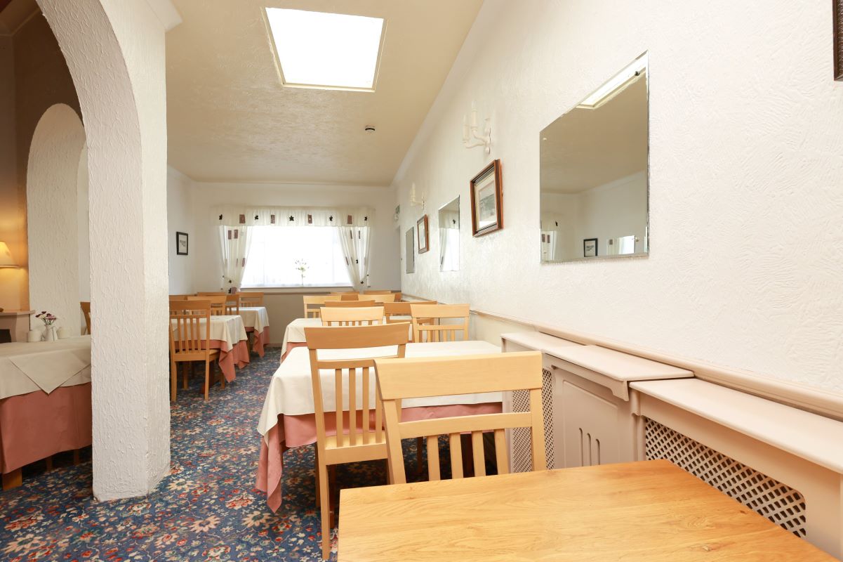 33 St. Andrews Road, Paignton, Devon, TQ4 6HA